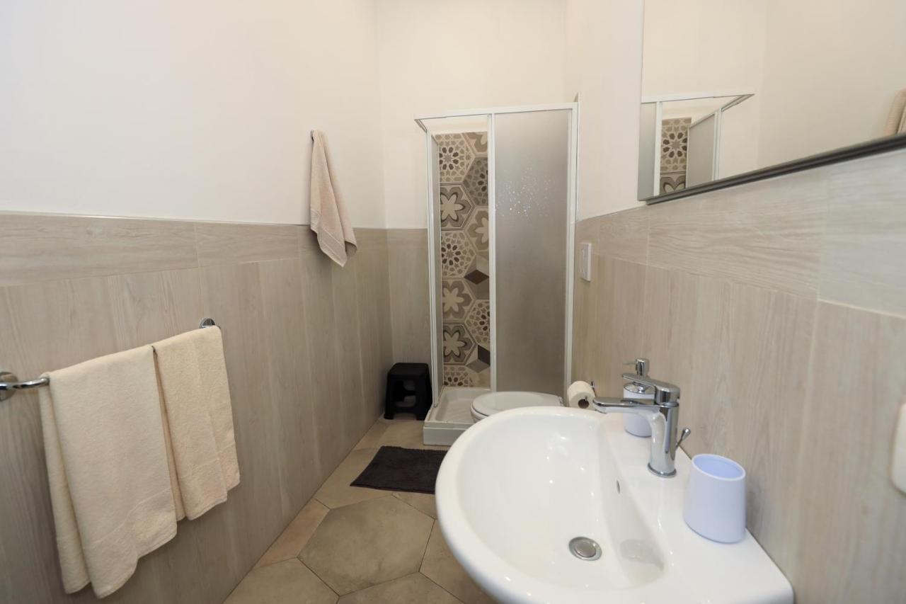 Casa Caruso Corso Garibaldi Apartment Avola Bagian luar foto