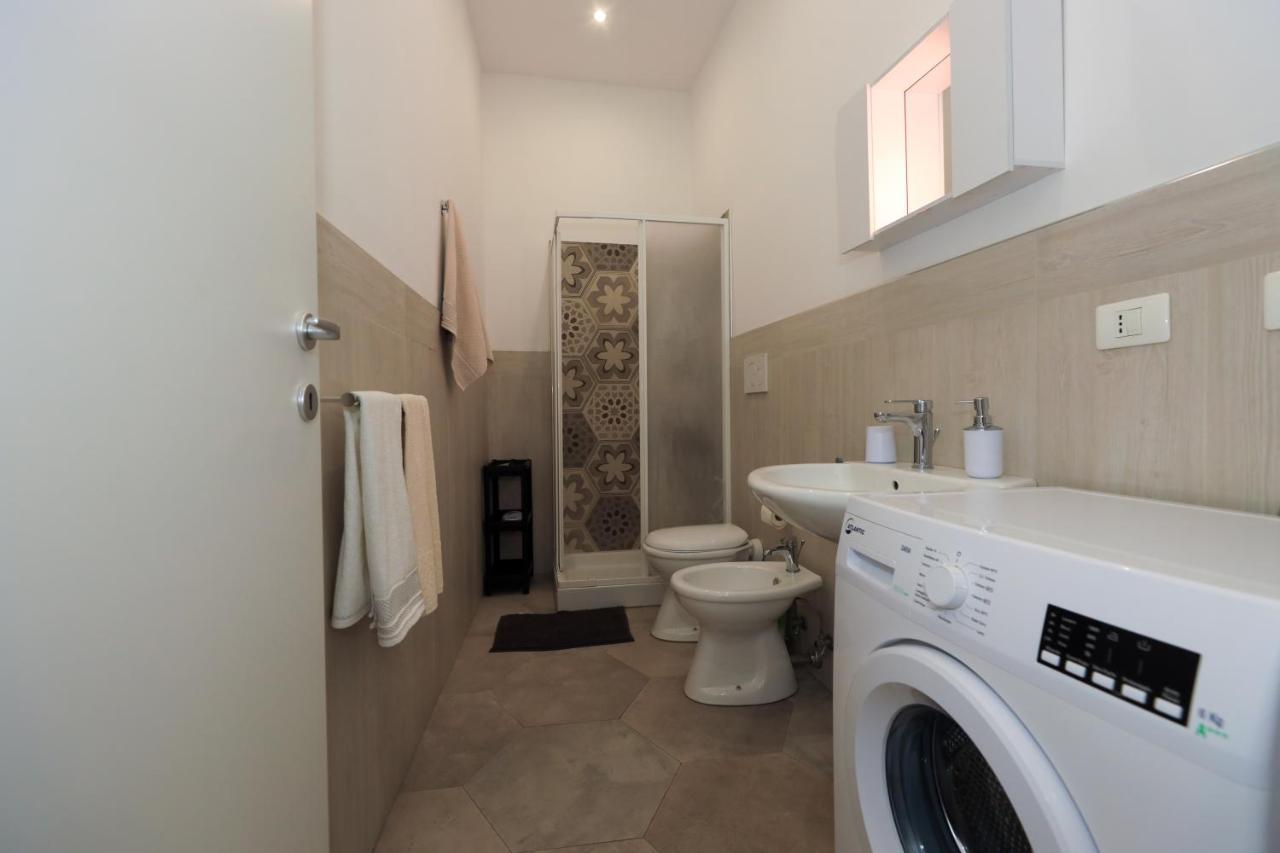 Casa Caruso Corso Garibaldi Apartment Avola Bagian luar foto